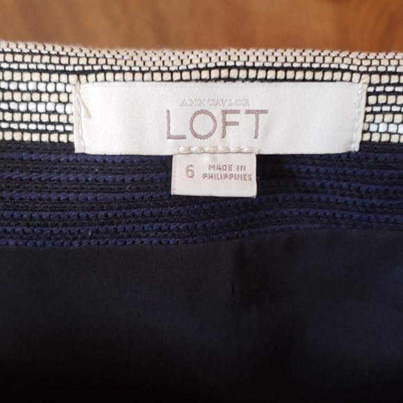LOFT Ann Taylor Striped Skirt - Picture 4 of 4
